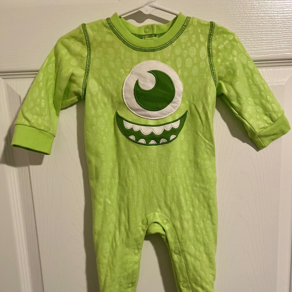 Mike wazowski costume